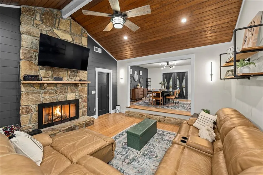4358 Inverary Walk NE Roswell, GA 30075