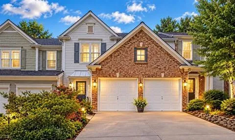 151 Regent Place Woodstock, GA 30188