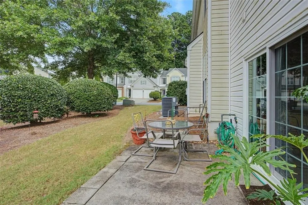 151 Regent Place Woodstock, GA 30188