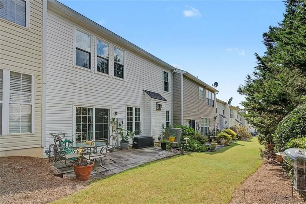 151 Regent Place Woodstock, GA 30188