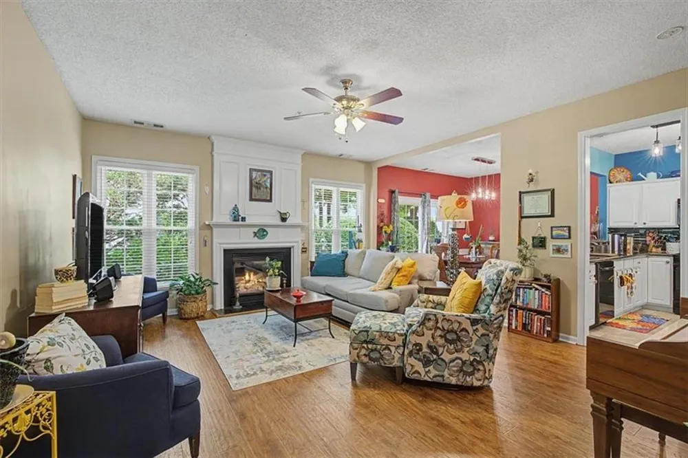 151 Regent Place Woodstock, GA 30188