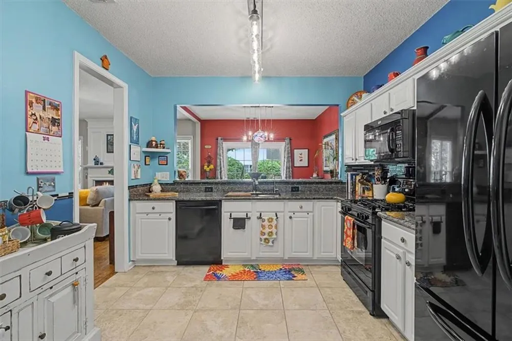151 Regent Place Woodstock, GA 30188
