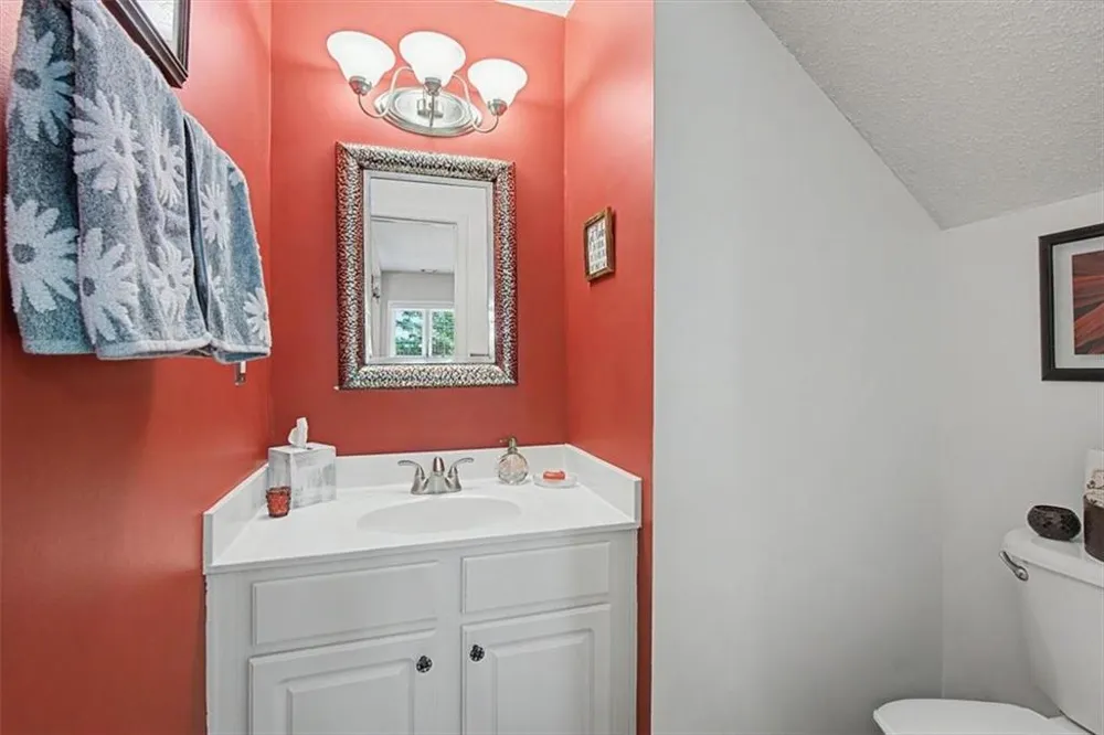 151 Regent Place Woodstock, GA 30188