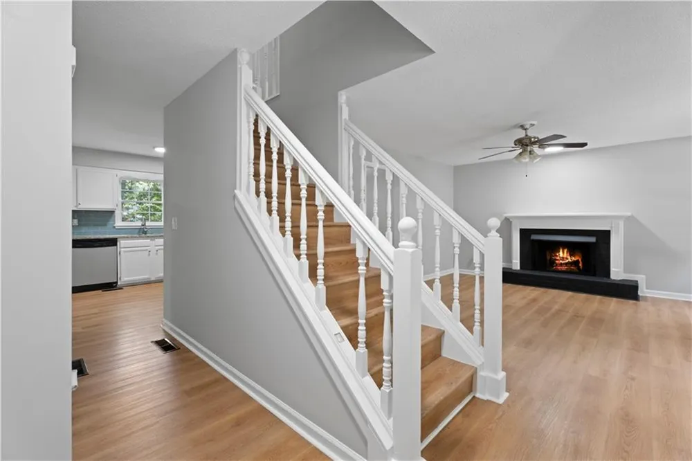 1860 Hickory Creek Court NW Acworth, GA 30102