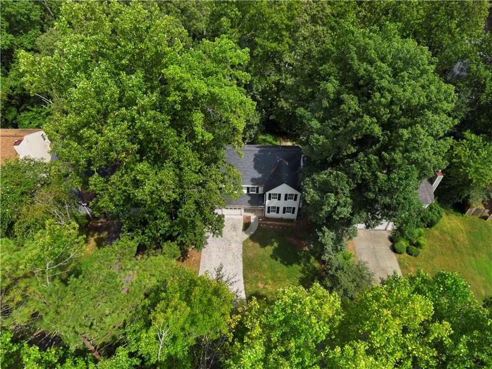 1860 Hickory Creek Court NW Acworth, GA 30102