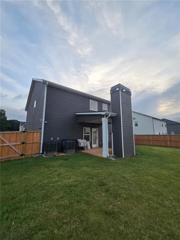 86 Jacoby Drive Fairburn, GA 30213