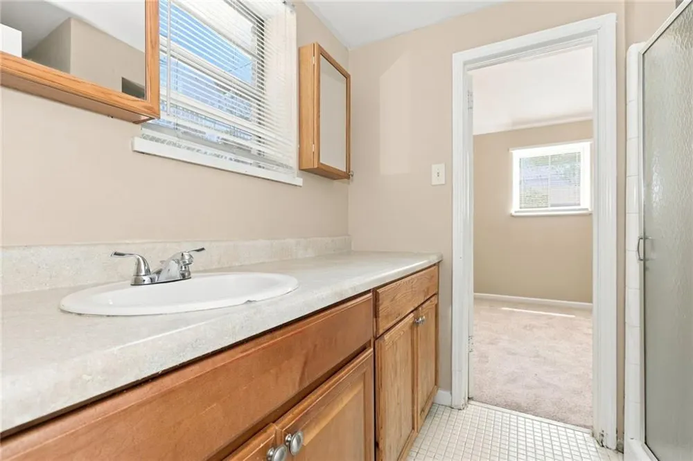 2909 Briarwood Boulevard East Point, GA 30344