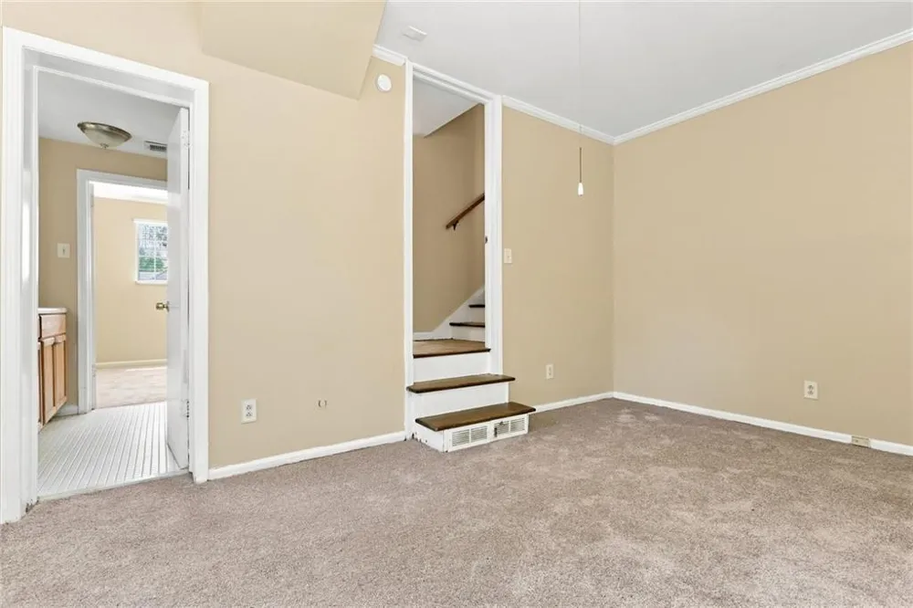 2909 Briarwood Boulevard East Point, GA 30344