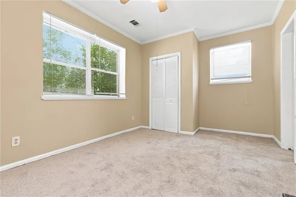 2909 Briarwood Boulevard East Point, GA 30344