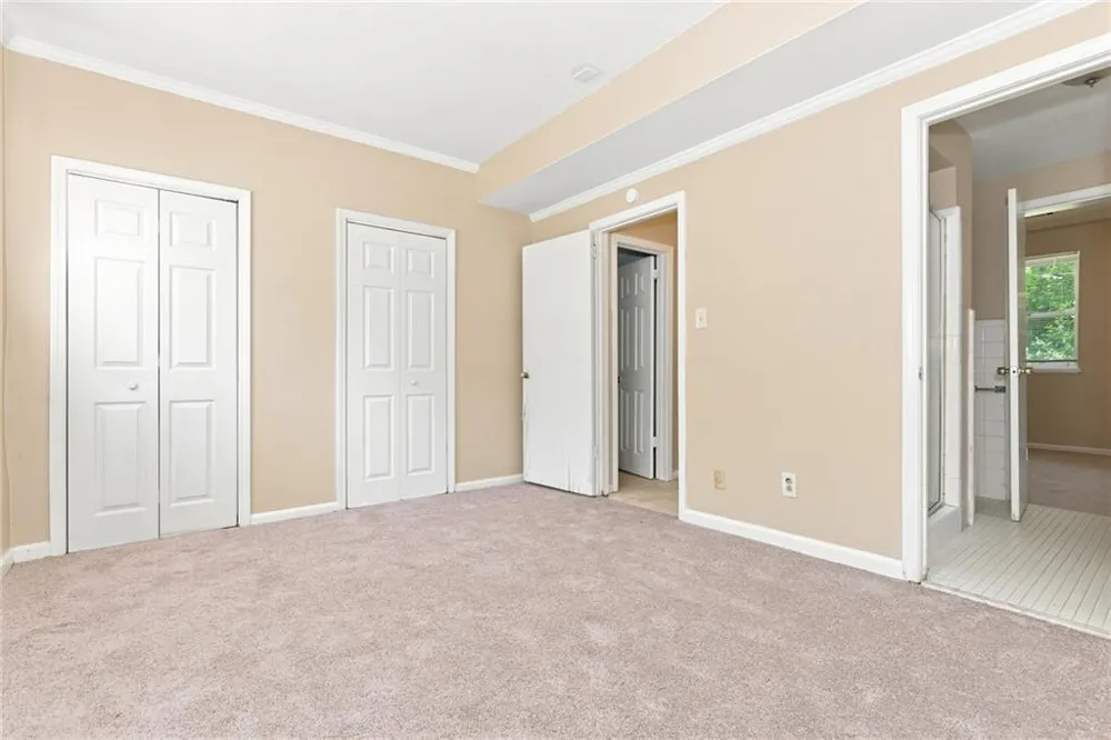 2909 Briarwood Boulevard East Point, GA 30344