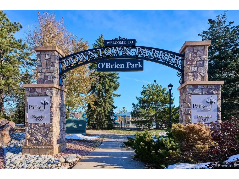 10198 Greenfield Circle Parker, CO 80134