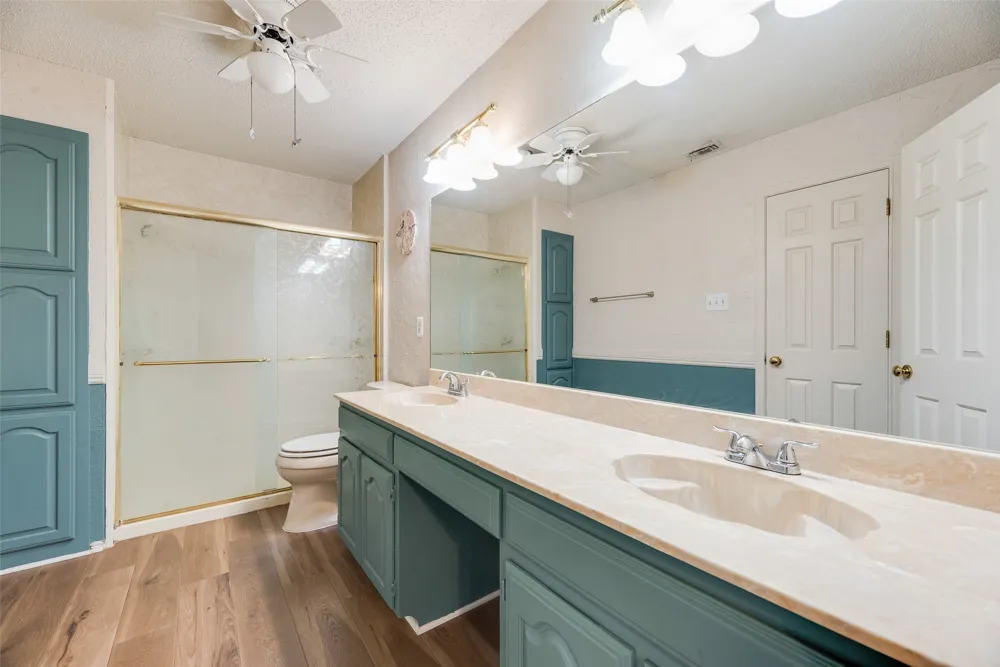 2816 Harvest Lake Drive Irving, TX 75060
