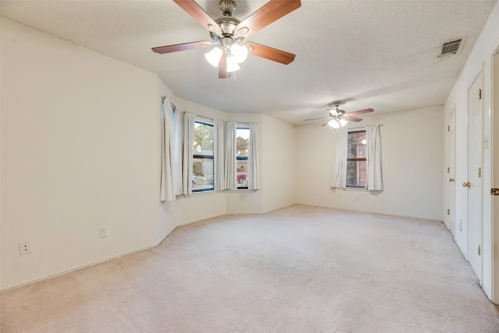 2816 Harvest Lake Drive Irving, TX 75060