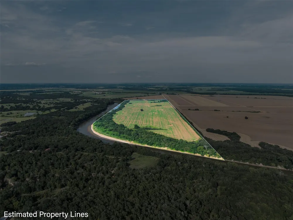 210 Black Bridge Road Calvert, TX 77837