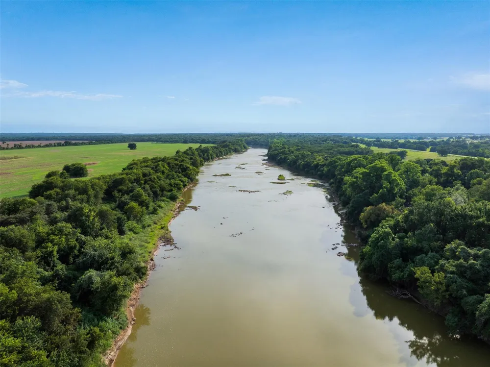 210 Black Bridge Road Calvert, TX 77837