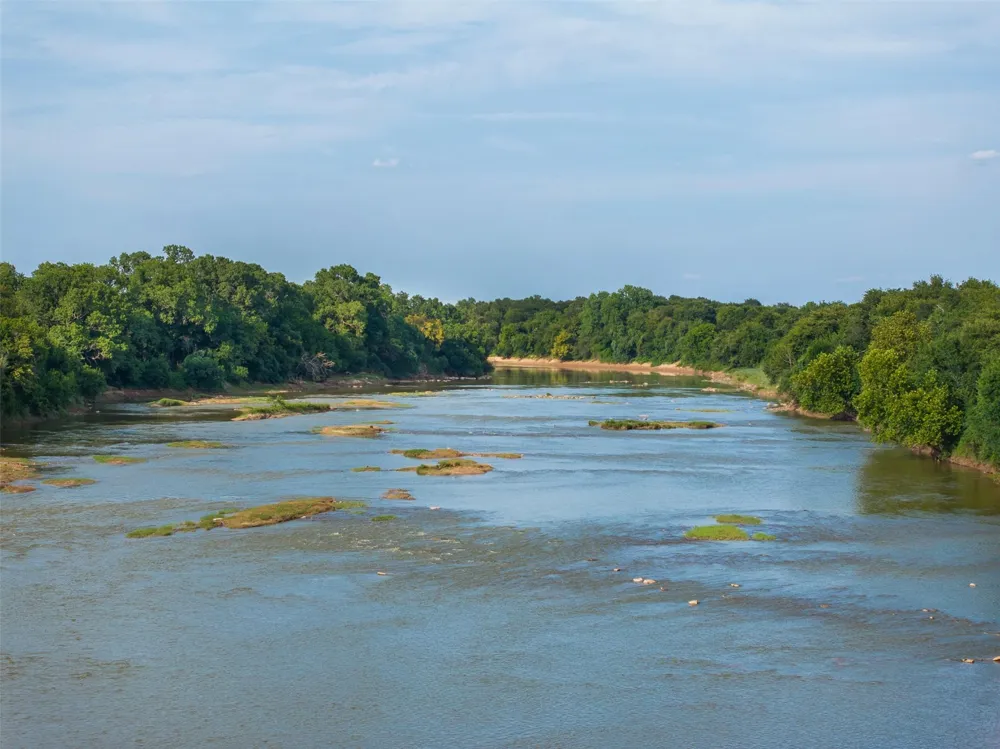 210 Black Bridge Road Calvert, TX 77837