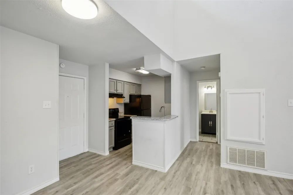 13155 Walden Road #212 Montgomery, TX 77356