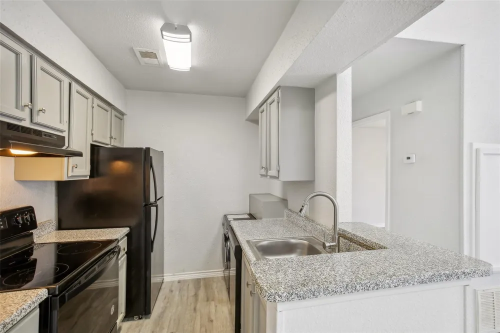 13155 Walden Road #212 Montgomery, TX 77356
