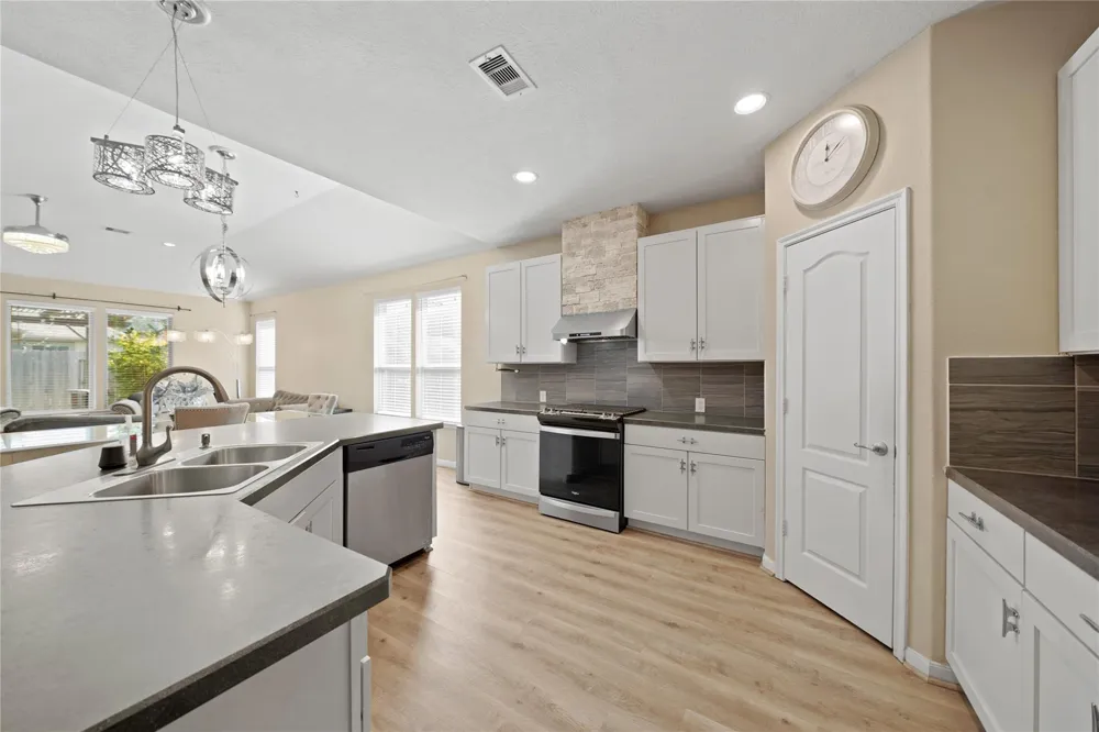 11022 Jacob Crossing Drive Richmond, TX 77406