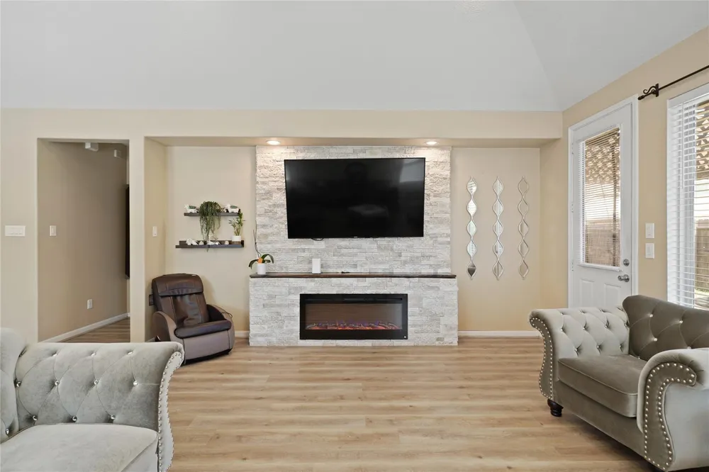 11022 Jacob Crossing Drive Richmond, TX 77406