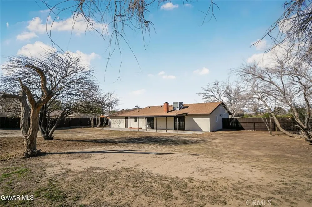 37324 97th Street East Littlerock, CA 93543