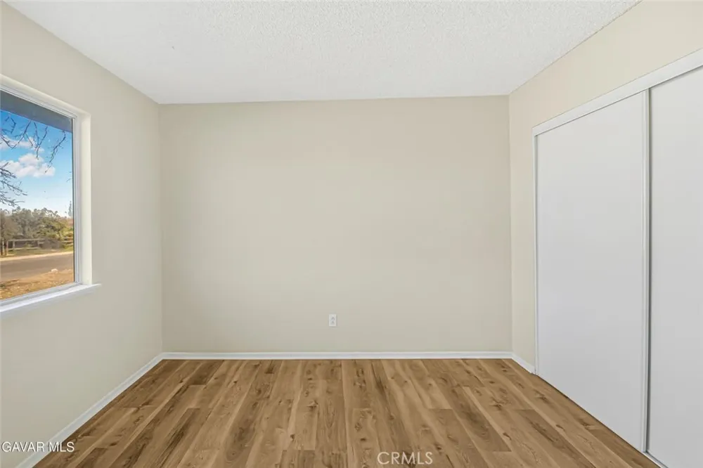 37324 97th Street East Littlerock, CA 93543