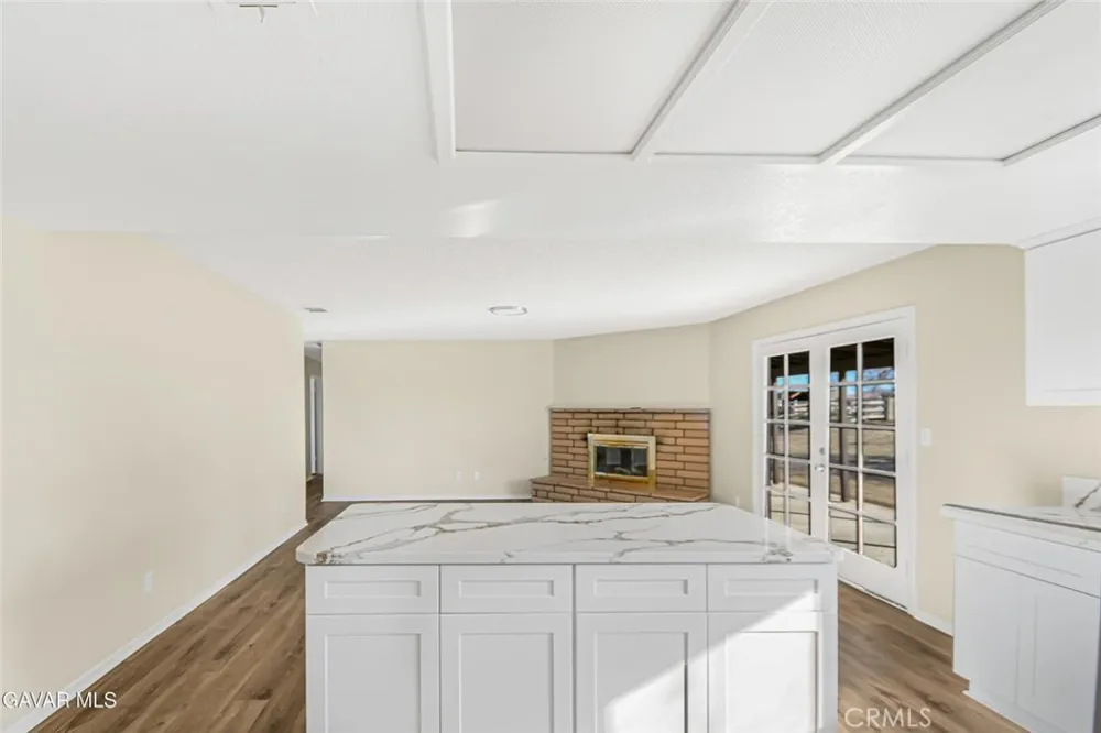 37324 97th Street East Littlerock, CA 93543