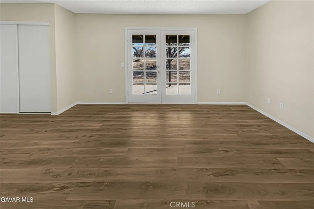 37324 97th Street East Littlerock, CA 93543