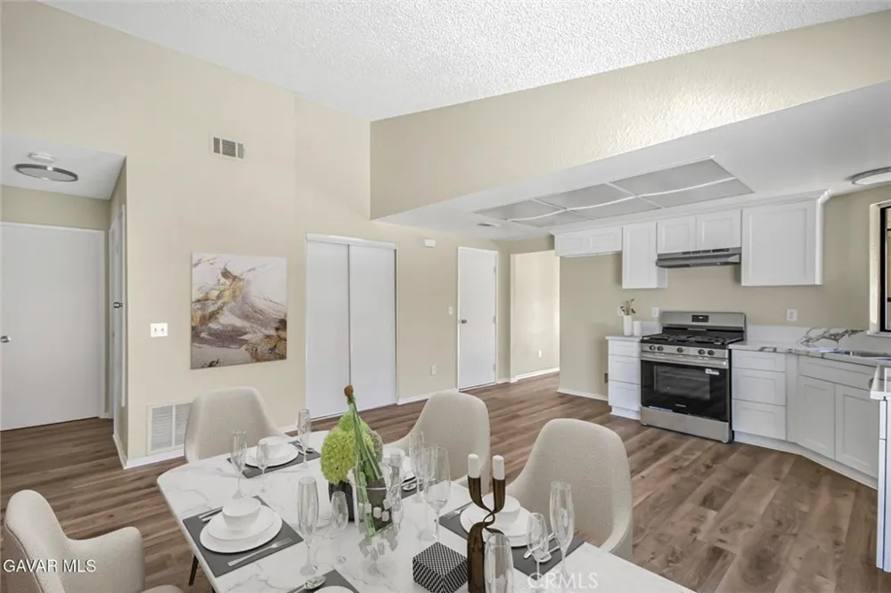 37456 Lilacview Avenue Palmdale, CA 93550