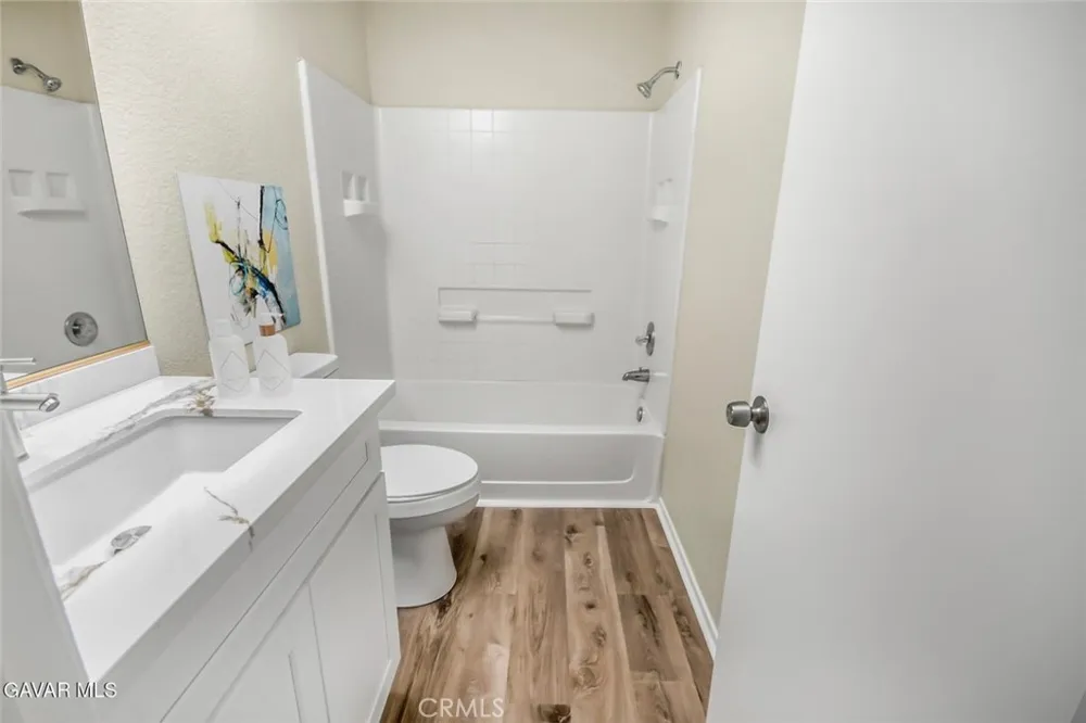 37456 Lilacview Avenue Palmdale, CA 93550