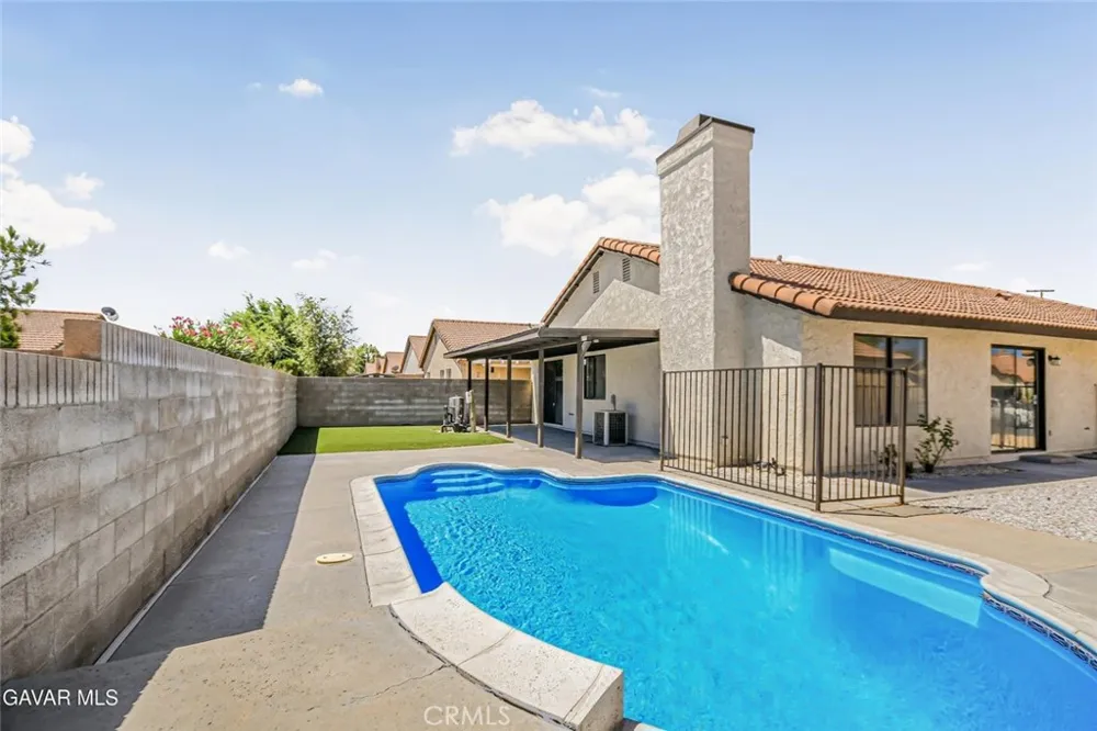 37456 Lilacview Avenue Palmdale, CA 93550