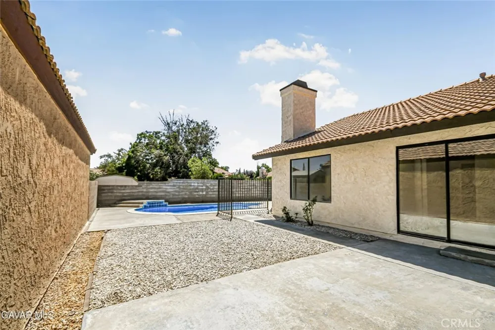 37456 Lilacview Avenue Palmdale, CA 93550