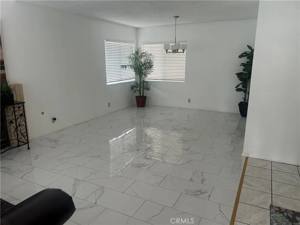 38257 San Mateo Palmdale, CA 93551