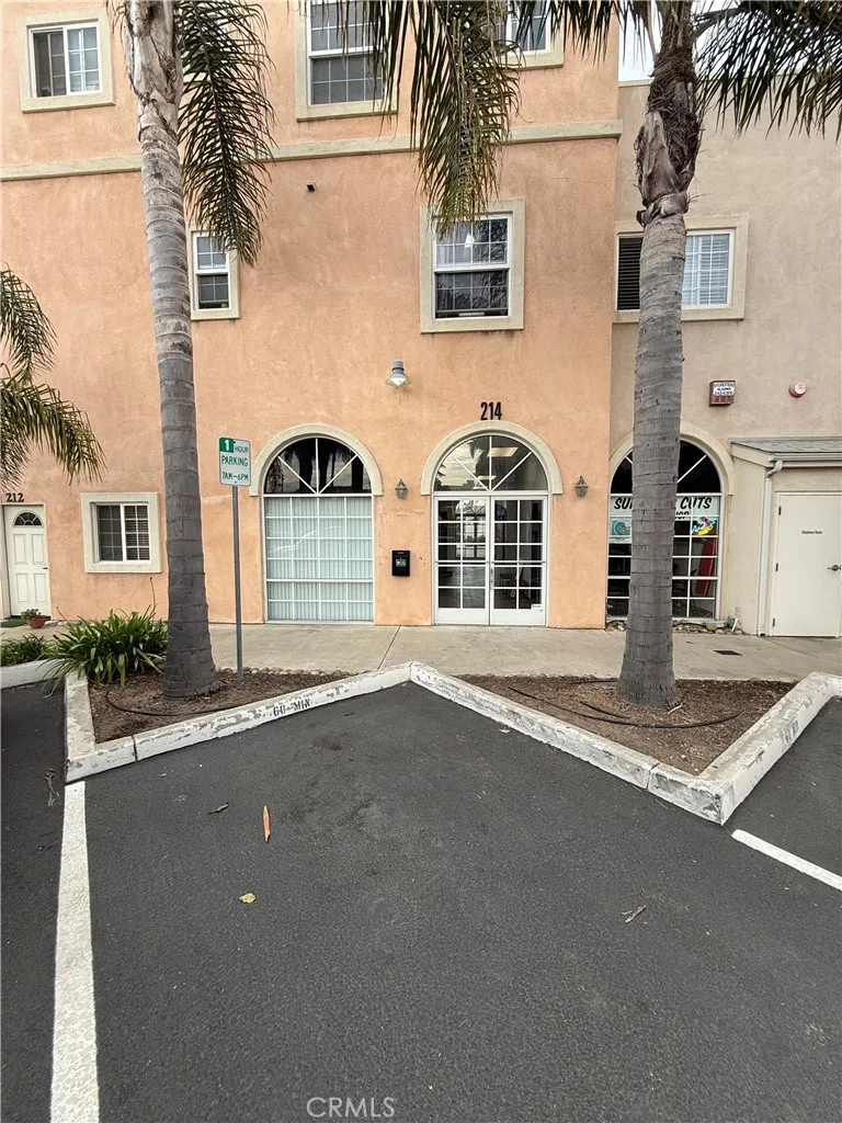 214 Grand Avenue W #214 Grover Beach, CA 93433