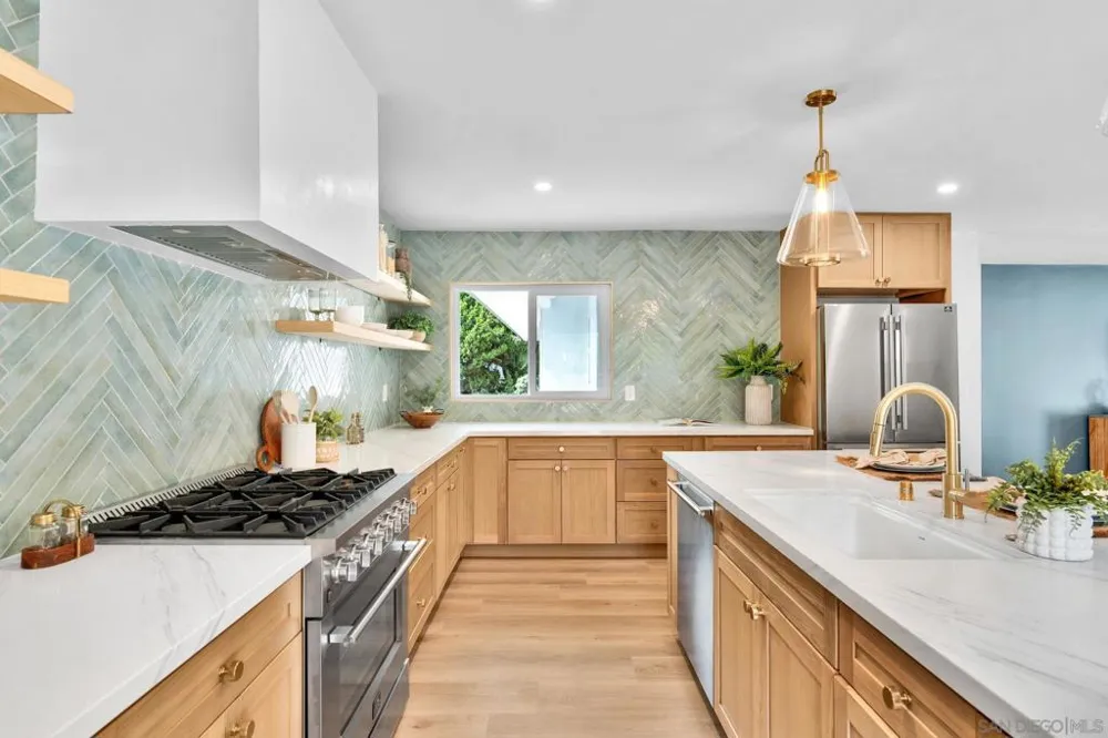 5295 Joan Ct San Diego, CA 92115
