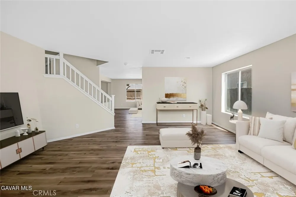 2116 Knollwood Court Court Rosamond, CA 93560