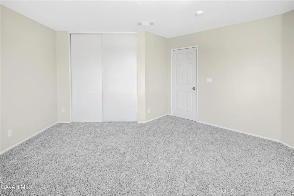 2116 Knollwood Court Court Rosamond, CA 93560