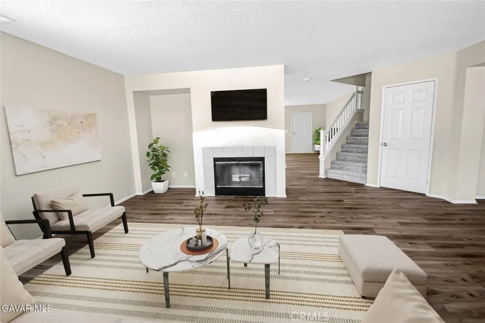 2116 Knollwood Court Court Rosamond, CA 93560