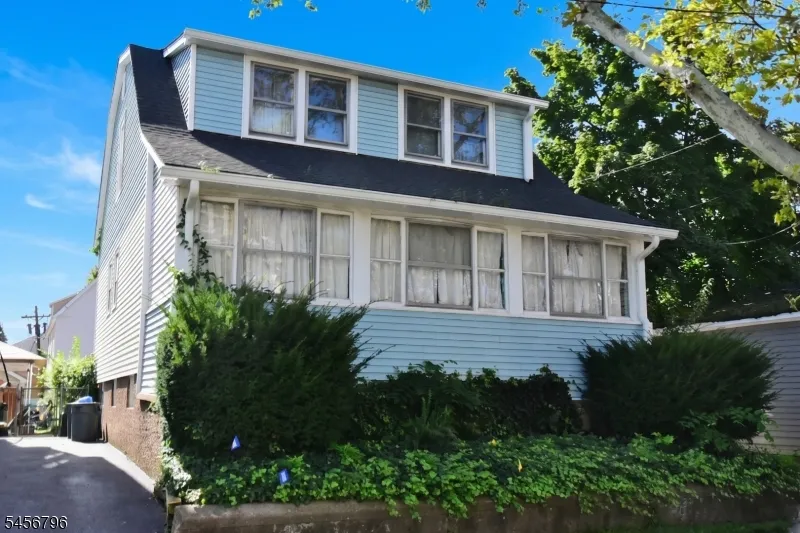 80 N 14Th St Prospect Park, NJ 07508