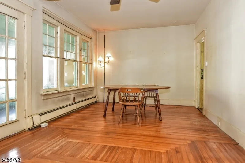 80 N 14Th St Prospect Park, NJ 07508