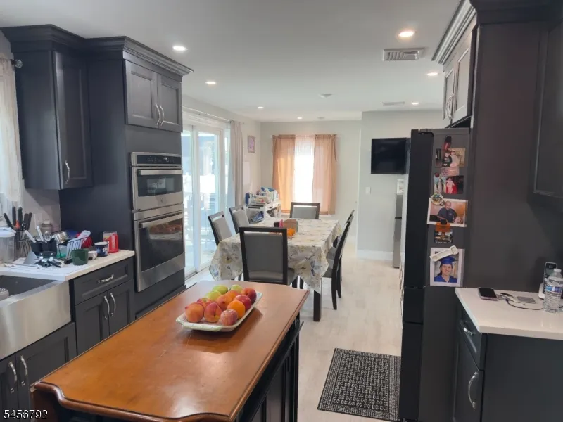 170 Mount Pleasant Ave Wallington, NJ 07057