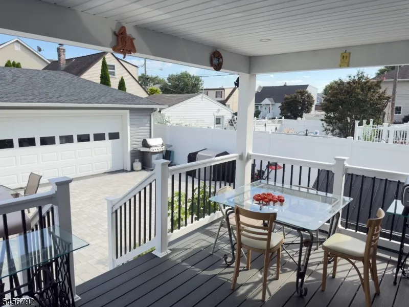 170 Mount Pleasant Ave Wallington, NJ 07057