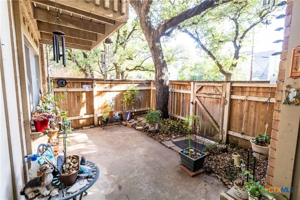 8340 Fathom Circle #504 Austin, TX 78750