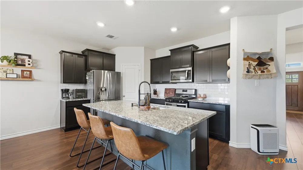 541 Blue Stem Road New Braunfels, TX 78130