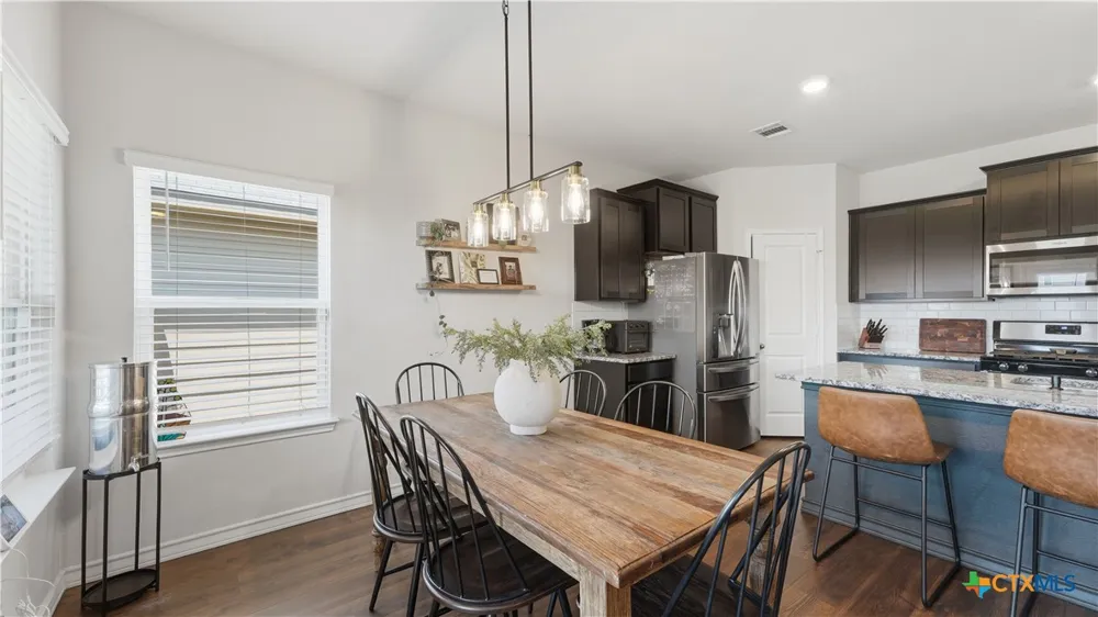 541 Blue Stem Road New Braunfels, TX 78130