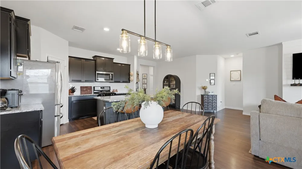 541 Blue Stem Road New Braunfels, TX 78130