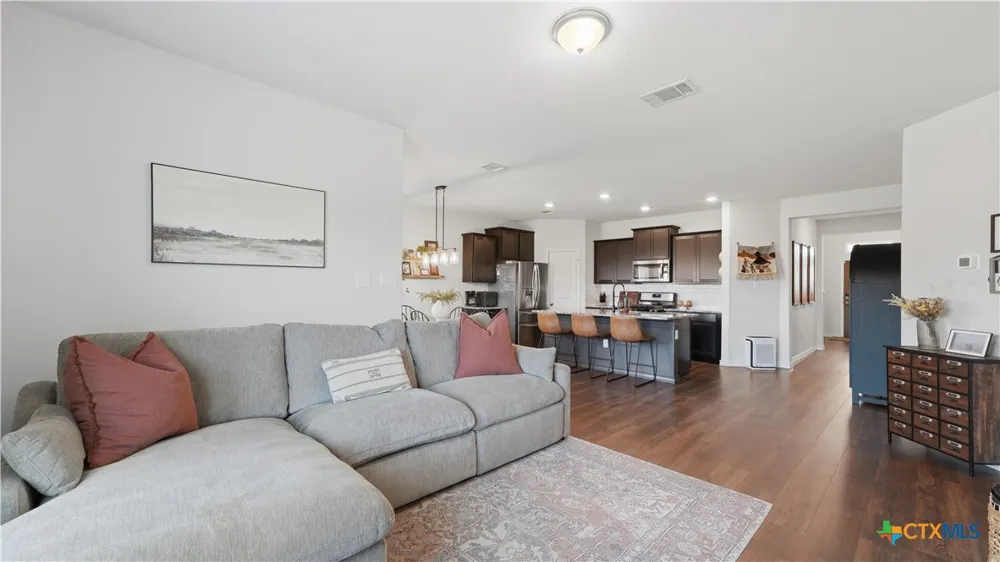 541 Blue Stem Road New Braunfels, TX 78130