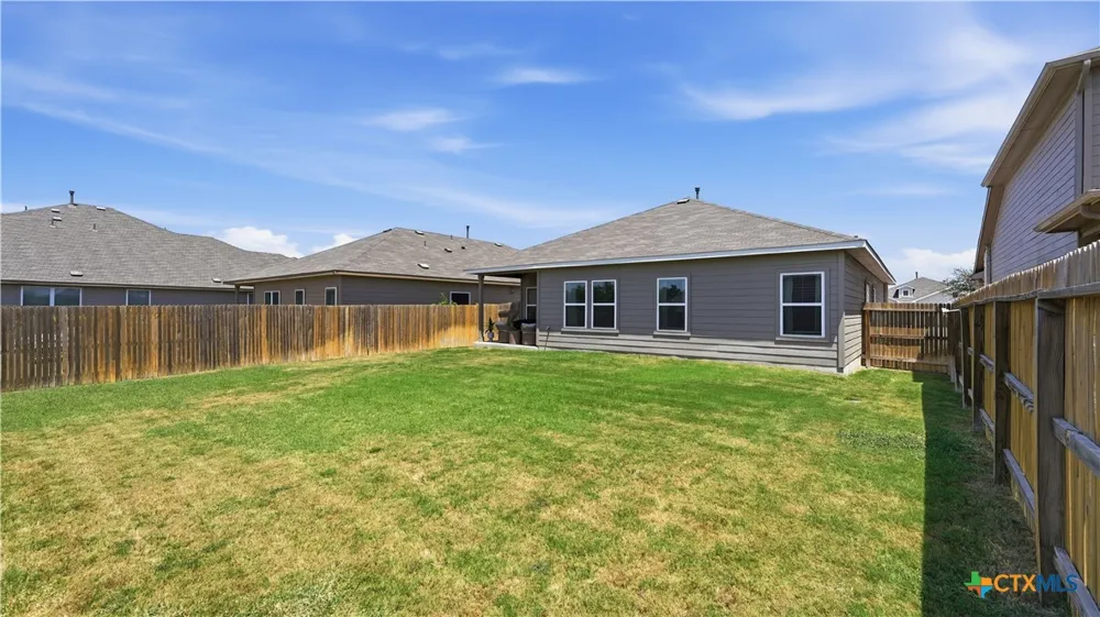 541 Blue Stem Road New Braunfels, TX 78130