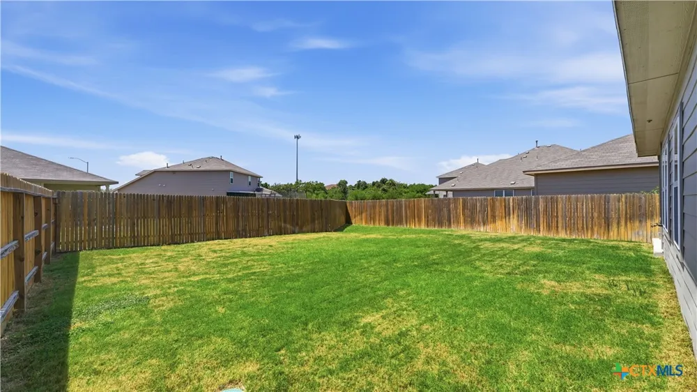 541 Blue Stem Road New Braunfels, TX 78130