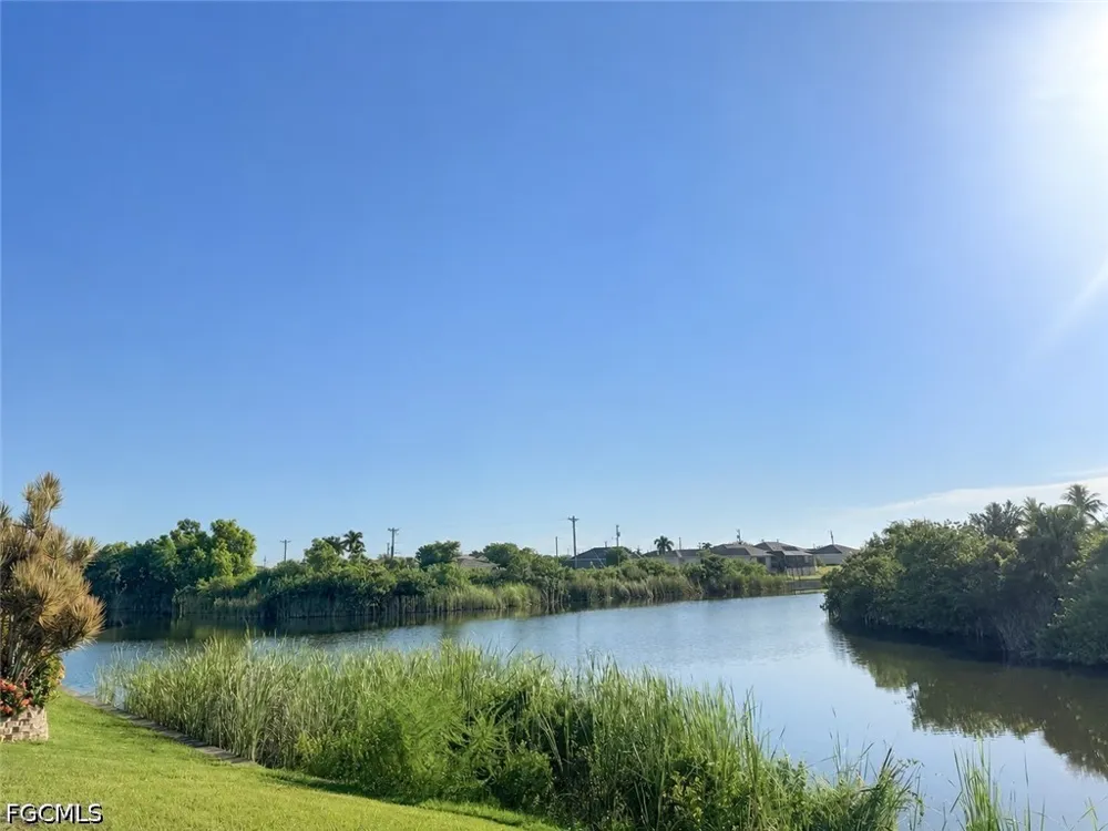 NW 7th Avenue Cape Coral, FL 33993